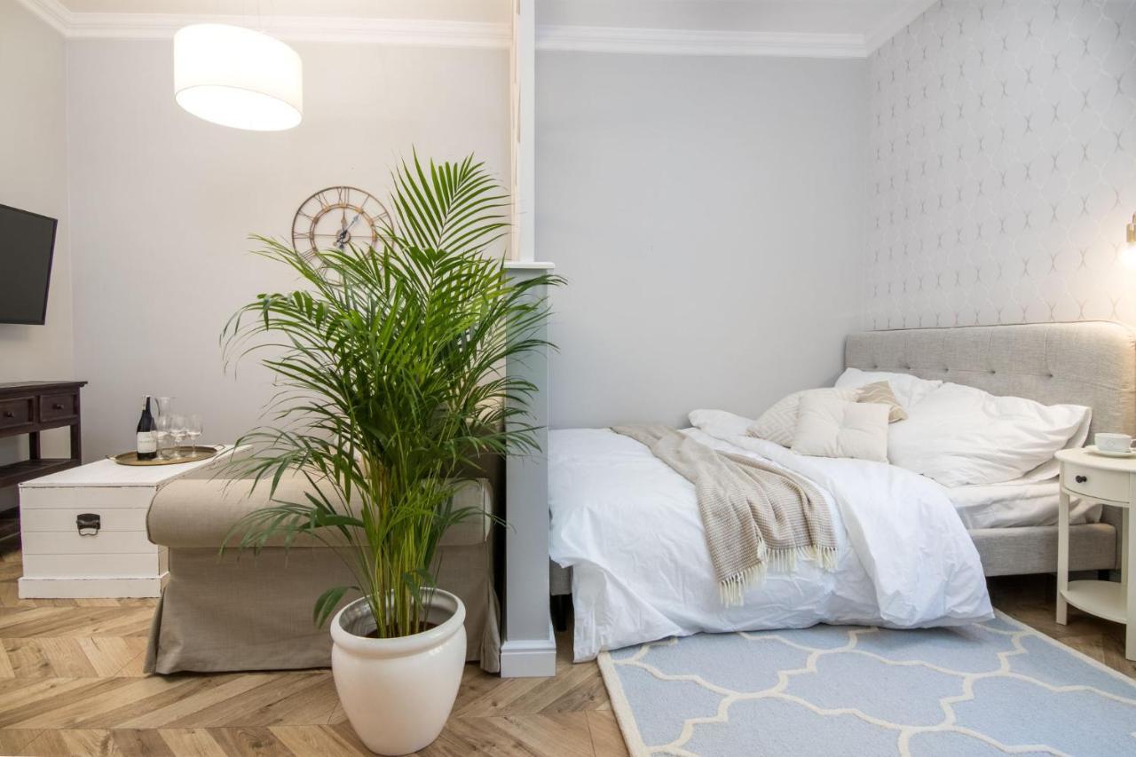 Nearto Old Town Kraszewskiego Street Apartment *